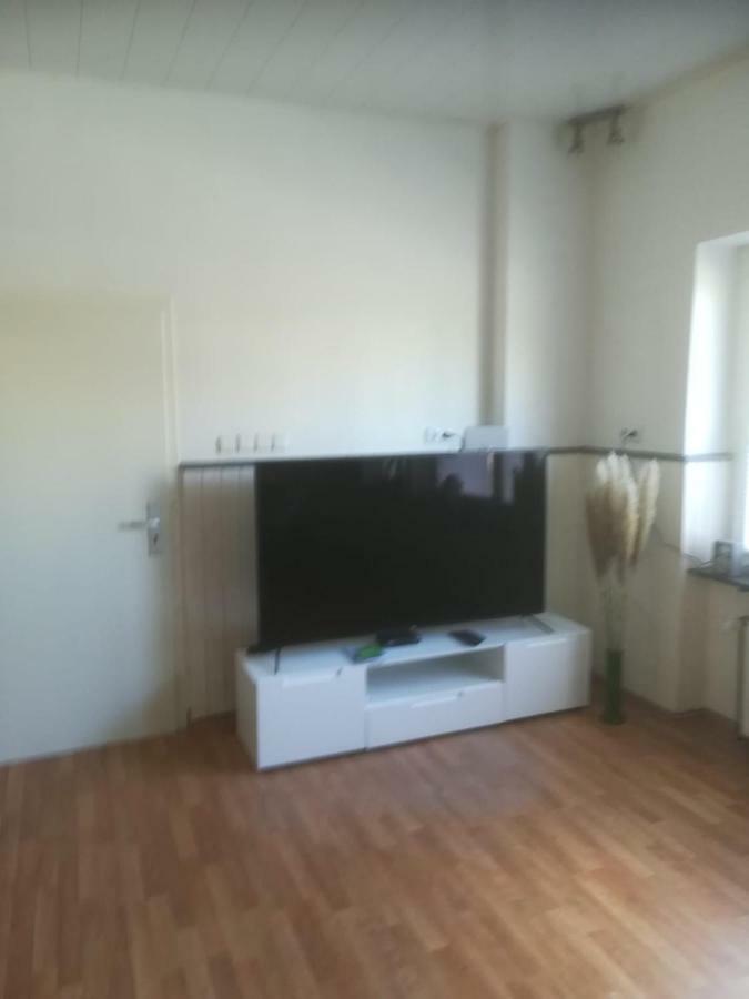 Zentral Gelegene Wohnung In Velbert-Mitte エクステリア 写真