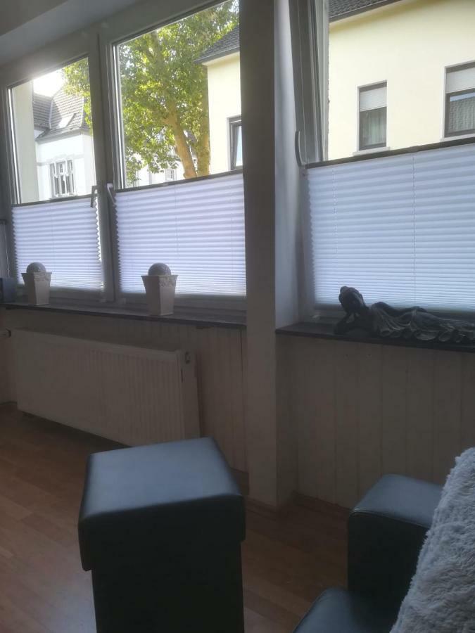 Zentral Gelegene Wohnung In Velbert-Mitte エクステリア 写真